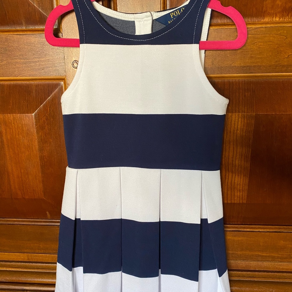 Little girl dress